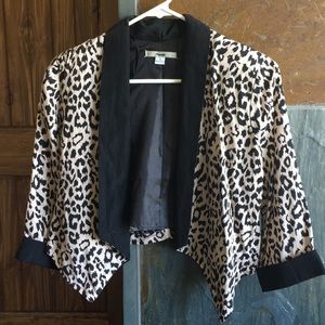 Cropped Blazer
